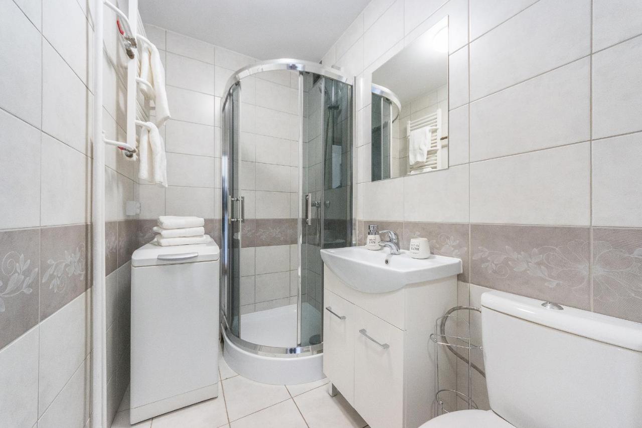 Glow Apartments, Apartament Kolobrzeska Гданськ Екстер'єр фото